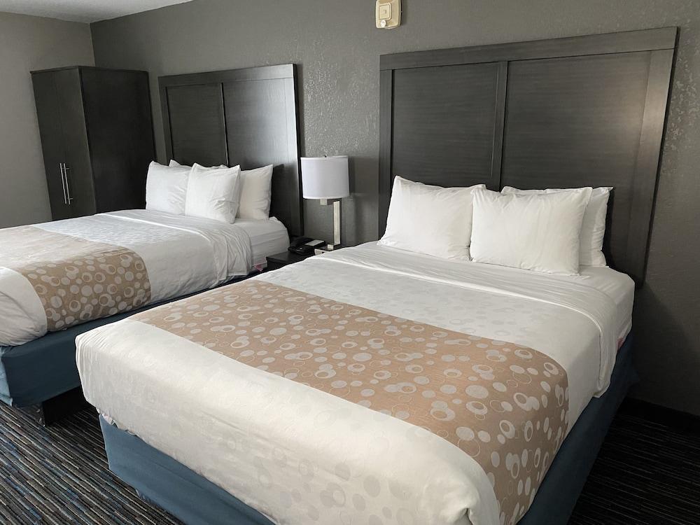 Comfort Inn Chicago Schaumburg - O'Hare Airport Exterior photo